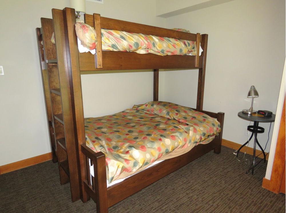 מלון וויסטלר Lodging Ovations מראה חיצוני תמונה